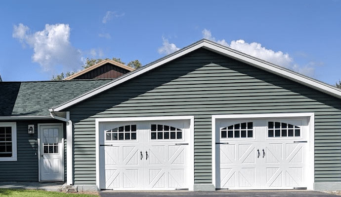 Vinyl garage door